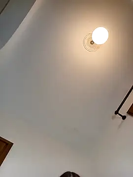 Snapshot of ella_grays chatting on December 16, 2025, 4:01 pm ella grays online show from December 16, 2025, 4:01 pm