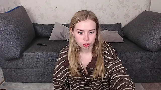 sofiaa here online show from May 8, 2026, 12:05 am