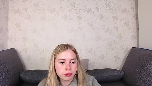 sofiaa here online show from May 12, 2026, 12:08 am