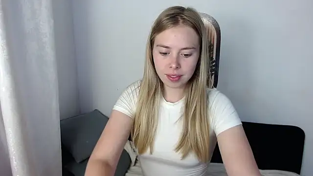 sofiaa here online show from July 23, 2026, 12:02 am