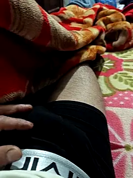 Snapshot of faaseel chatting on December 18, 2025, 3:29 pm faaseel online show from December 18, 2025, 3:29 pm