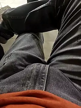 Snapshot of faaseel chatting on February 25, 2026, 9:30 am faaseel online show from February 25, 2026, 9:30 am