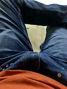 Snapshot of faaseel chatting on March 11, 2026, 11:05 am faaseel online show from March 11, 2026, 11:05 am