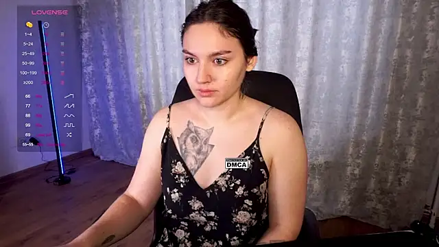 Snapshot of Hoot_owl_cb chatting on November 24, 2025, 2:00 am Hoot owl cb online show from November 24, 2025, 2:00 am