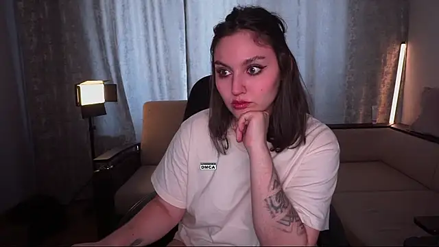 Hoot owl cb online show from May 4, 2026, 5:14 am