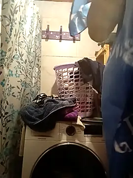 FlacoDani online show from February 11, 2026, 4:56 pm