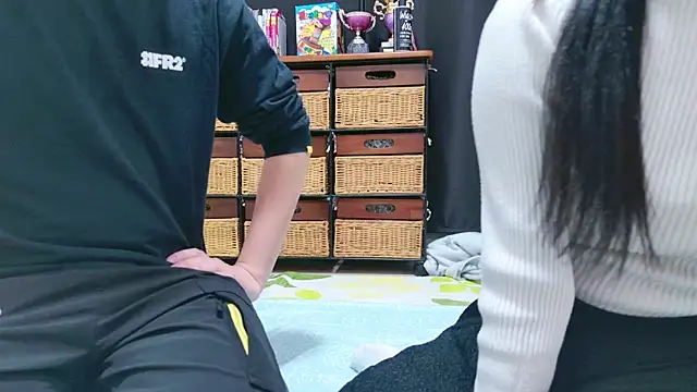 Snapshot of undo-busoku69 chatting on December 19, 2024, 10:34 am undo-busoku69 online show from December 19, 2024, 10:34 am