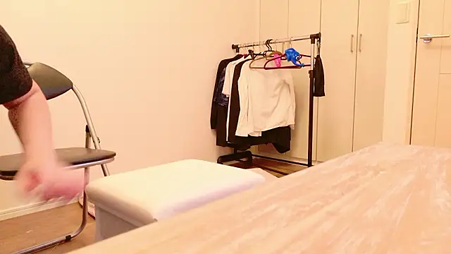 Snapshot of undo-busoku69 chatting on November 14, 2025, 7:18 am undo-busoku69 online show from November 14, 2025, 7:18 am