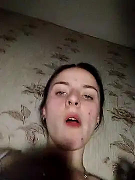 Snapshot of -bey_bi_Start chatting on November 10, 2025, 9:03 pm -bey bi Start online show from November 10, 2025, 9:03 pm