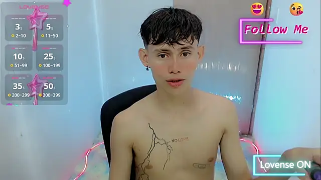 Snapshot of tanjiro_cute chatting on January 26, 2025, 11:50 pm tanjiro cute online show from January 26, 2025, 11:50 pm