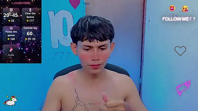 Snapshot of tanjiro_cute chatting on June 3, 2026, 1:19 am tanjiro cute online show from June 3, 2026, 1:19 am