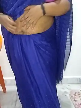 Sexy Radhikaa online show from April 25, 2026, 2:03 am
