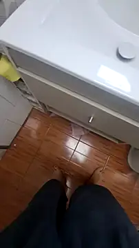 tula chyk online show from February 19, 2026, 2:51 am