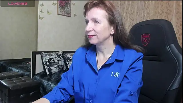 Snapshot of Debra_Phoenix chatting on November 21, 2025, 10:30 pm Debra Phoenix online show from November 21, 2025, 10:30 pm