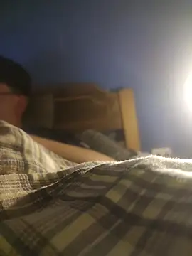 fandelosculos123 online show from March 11, 2026, 3:01 am