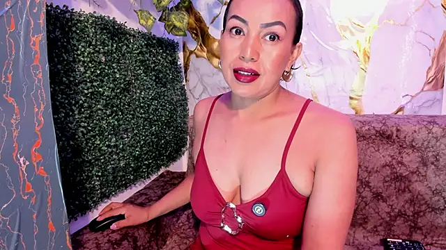 MeleekXXX  online show from April 25, 2026, 8:28 pm