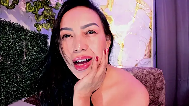 MeleekXXX  online show from June 11, 2026, 8:18 pm