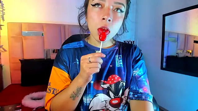 Snapshot of natacha__black_ chatting on February 20, 2025, 2:57 pm natacha black online show from February 20, 2025, 2:57 pm