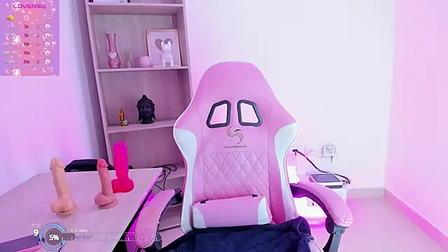 Snapshot of Evangeline_johns chatting on March 19, 2025, 11:25 pm Evangeline johns online show from March 19, 2025, 11:25 pm