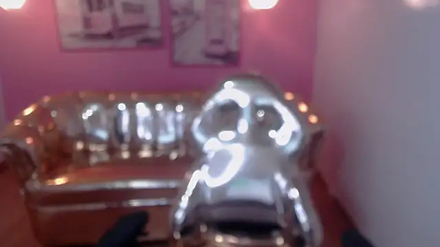 sabrina jones t online show from December 14, 2024, 10:02 am