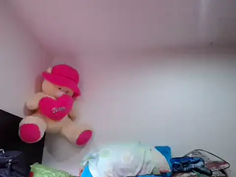 princehermosa44 online show from February 27, 2025, 2:54 pm