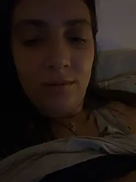 Snapshot of xBubblyBarbiexx chatting on December 2, 2025, 3:23 am xBubblyBarbiexx online show from December 2, 2025, 3:23 am