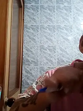 Naomy veracruz  online show from June 23, 2026, 2:04 pm