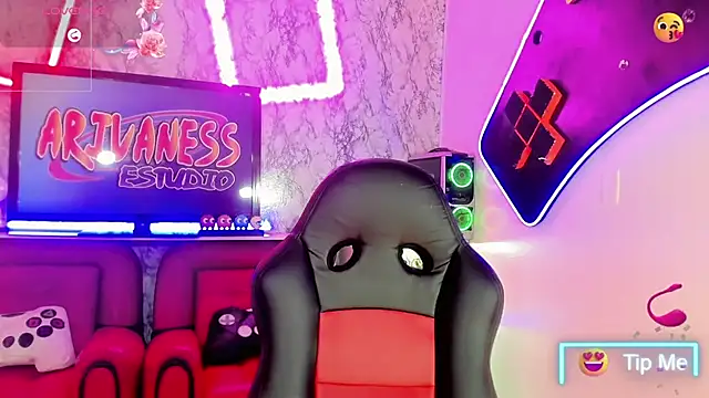 Alessa mullen online show from February 26, 2025, 3:32 am