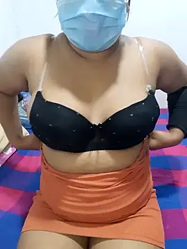 Snapshot of Masha_123 chatting on September 17, 2025, 7:43 am Masha 123 online show from September 17, 2025, 7:43 am