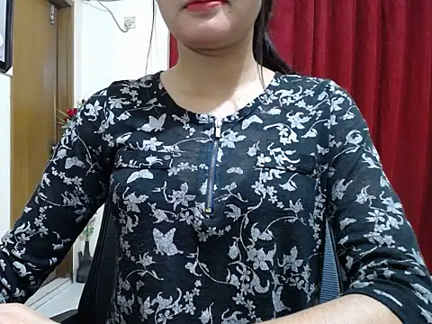 Snapshot of taisina chatting on March 18, 2025, 10:48 pm taisina online show from March 18, 2025, 10:48 pm