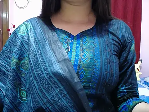 taisina online show from February 5, 2026, 3:49 pm