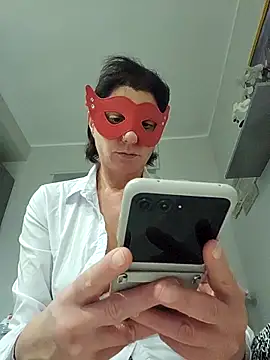 Vagabondainnamorata online show from February 19, 2026, 6:26 pm