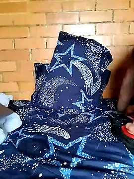 Snapshot of Scarlett45_ chatting on February 18, 2025, 3:10 pm Scarlett45 online show from February 18, 2025, 3:10 pm