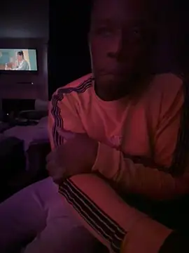 Bignc online show from November 12, 2025, 10:41 pm