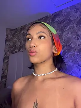 LollaByer online show from January 17, 2025, 2:08 am