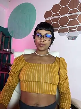 LollaByer online show from October 11, 2025, 10:52 pm