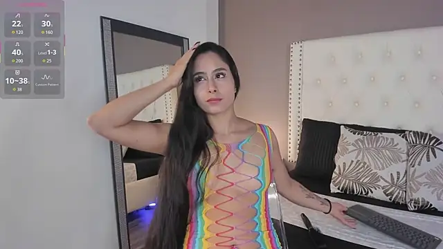 Snapshot of Julia_Martinez_ chatting on June 19, 2026, 11:36 am Julia Martinez online show from June 19, 2026, 11:36 am
