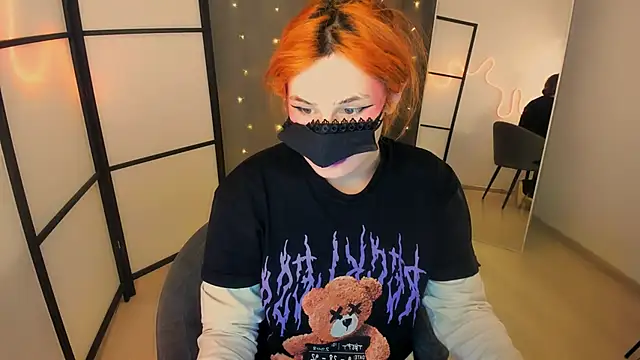 Snapshot of Kleo_Godde chatting on January 25, 2025, 5:18 am Kleo Godde online show from January 25, 2025, 5:18 am