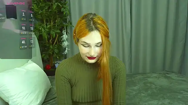 Snapshot of Kleo_Godde chatting on February 11, 2025, 9:46 pm Kleo Godde online show from February 11, 2025, 9:46 pm