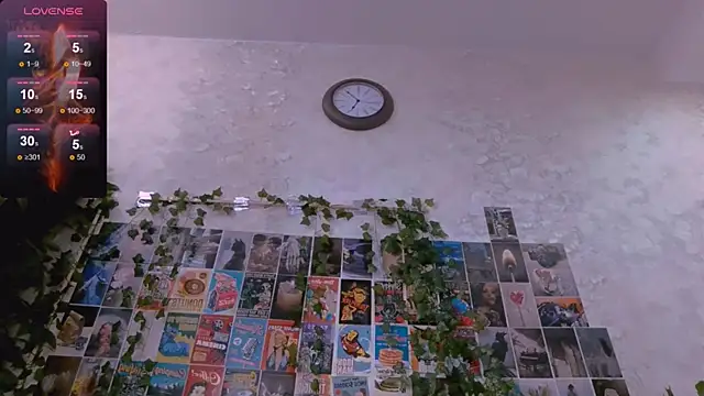 Snapshot of Kleo_Godde chatting on November 27, 2025, 10:56 pm Kleo Godde online show from November 27, 2025, 10:56 pm