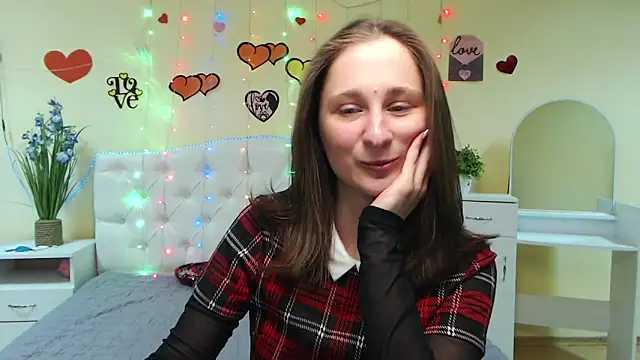 MichelLeee online show from February 28, 2025, 12:09 pm