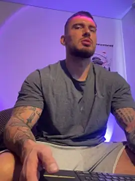 DimitriSullivan  online show from June 4, 2026, 2:45 pm
