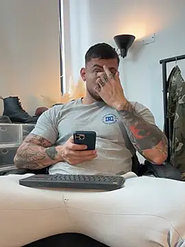 DimitriSullivan  online show from July 23, 2026, 2:37 pm