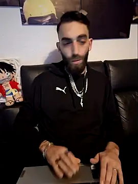 Snapshot of DaWoD030 chatting on December 30, 2024, 8:36 pm DaWoD030 online show from December 30, 2024, 8:36 pm