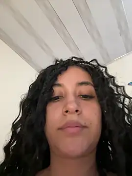 Snapshot of Lady_Rey chatting on November 4, 2025, 7:24 pm Lady Rey online show from November 4, 2025, 7:24 pm