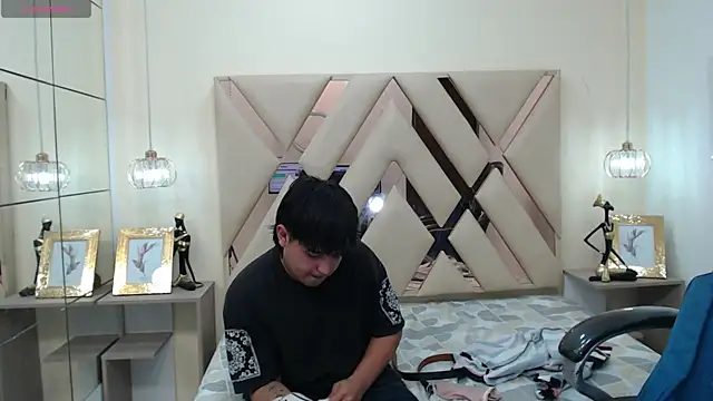 AndrewPherson online show from January 5, 2025, 6:45 pm