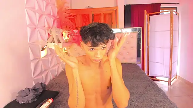 Snapshot of im_sebaslopez chatting on July 23, 2026, 12:03 pm im sebaslopez online show from July 23, 2026, 12:03 pm