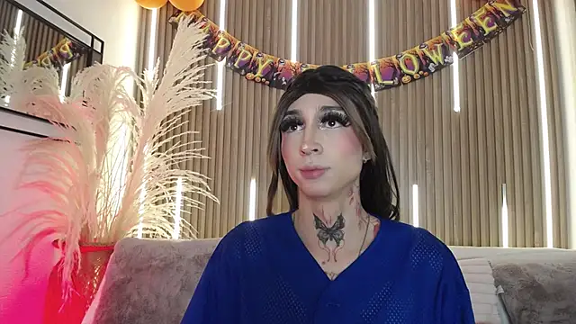 Snapshot of Aniie_Doll chatting on October 22, 2025, 8:19 pm Aniie Doll online show from October 22, 2025, 8:19 pm