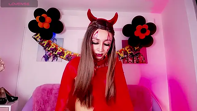 Snapshot of Aniie_Doll chatting on October 29, 2025, 8:38 am Aniie Doll online show from October 29, 2025, 8:38 am