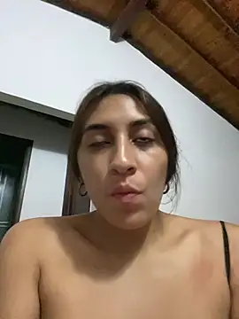 Snapshot of bigasssweet_2 chatting on March 4, 2025, 3:55 am bigasssweet 2 online show from March 4, 2025, 3:55 am